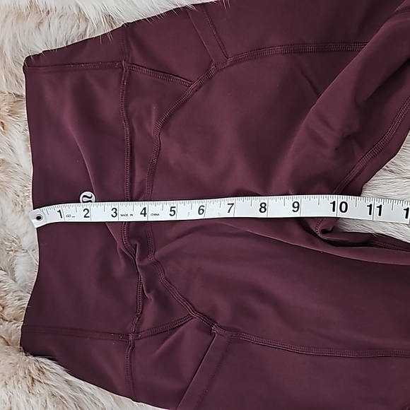 Lululemon Burgundy Cropped Leggings Sz 2 - Picture 6 of 8